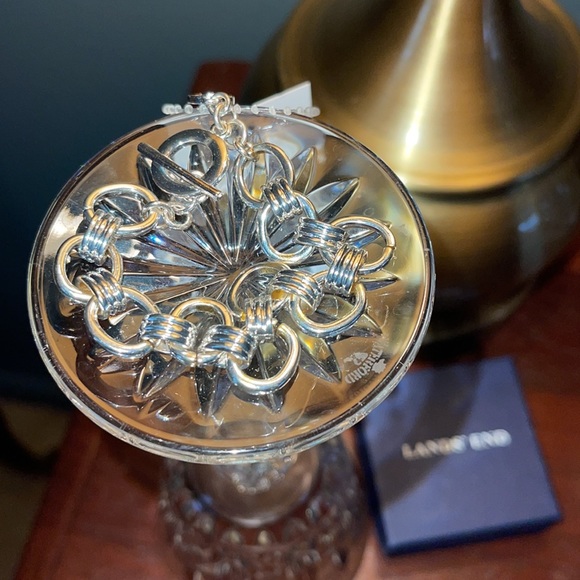 Silver tone link bracelet, with toggle close, by Lands End. - Picture 8 of 9